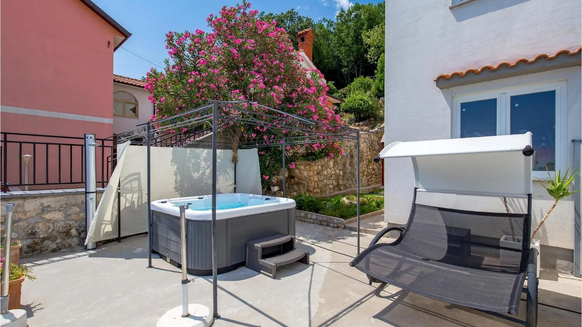 Beautiful Apartment In Moscenicka Draga With Wifi 0*,  Croatia